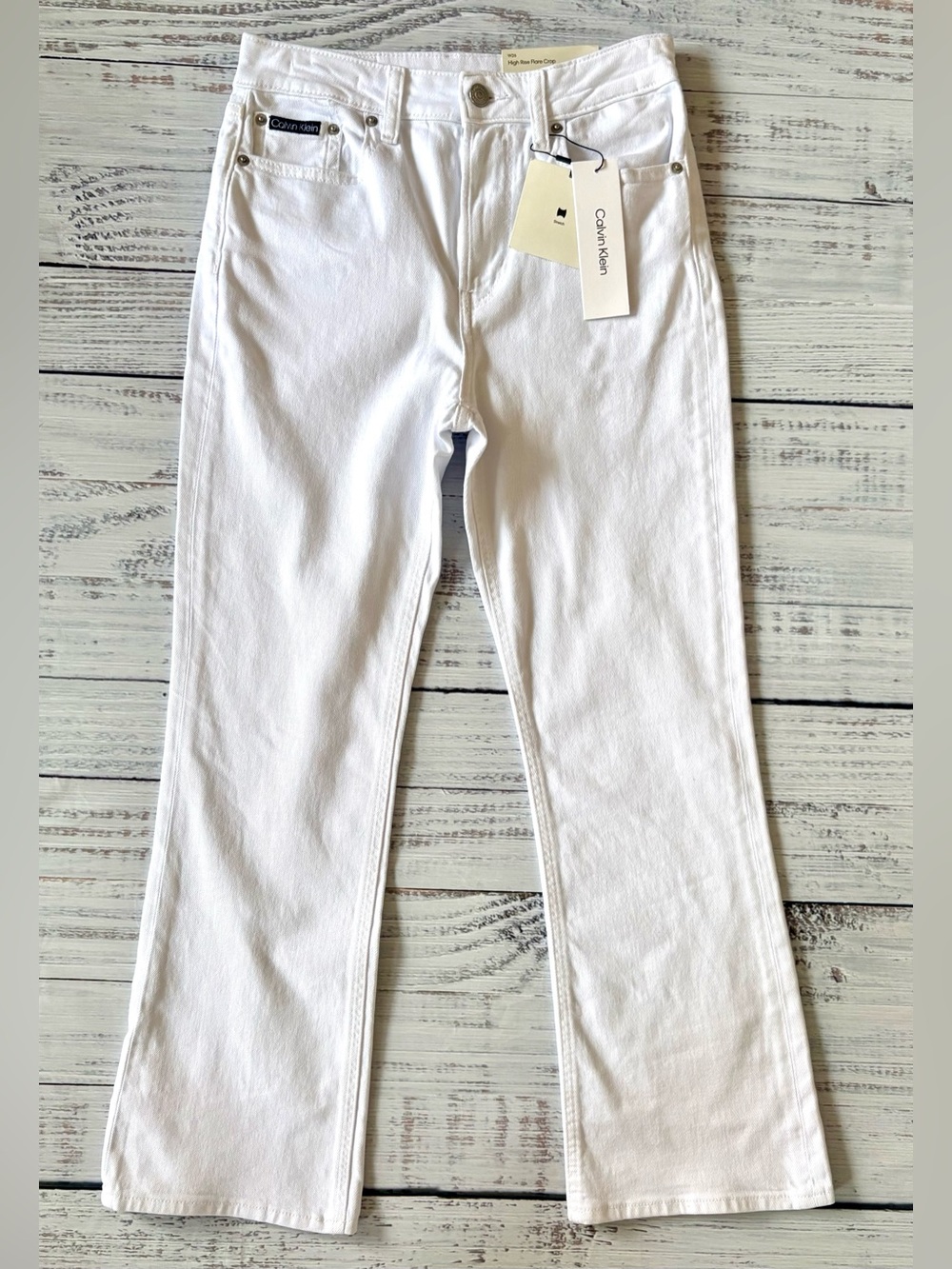NWT Calvin Klein High Rise Flare Crop Jeans White Stretch Size 26 - Picture 2 of 16